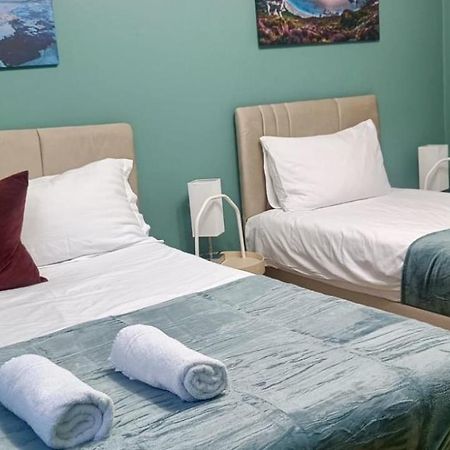 Deluxe Apartment - 1 Min Away From Camden Market And Station London Exterior foto