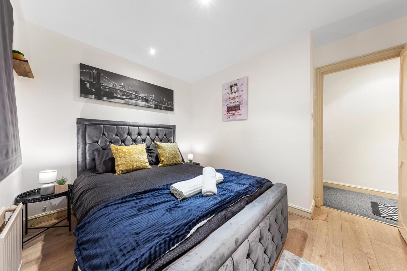Deluxe Apartment - 1 Min Away From Camden Market And Station London Exterior foto