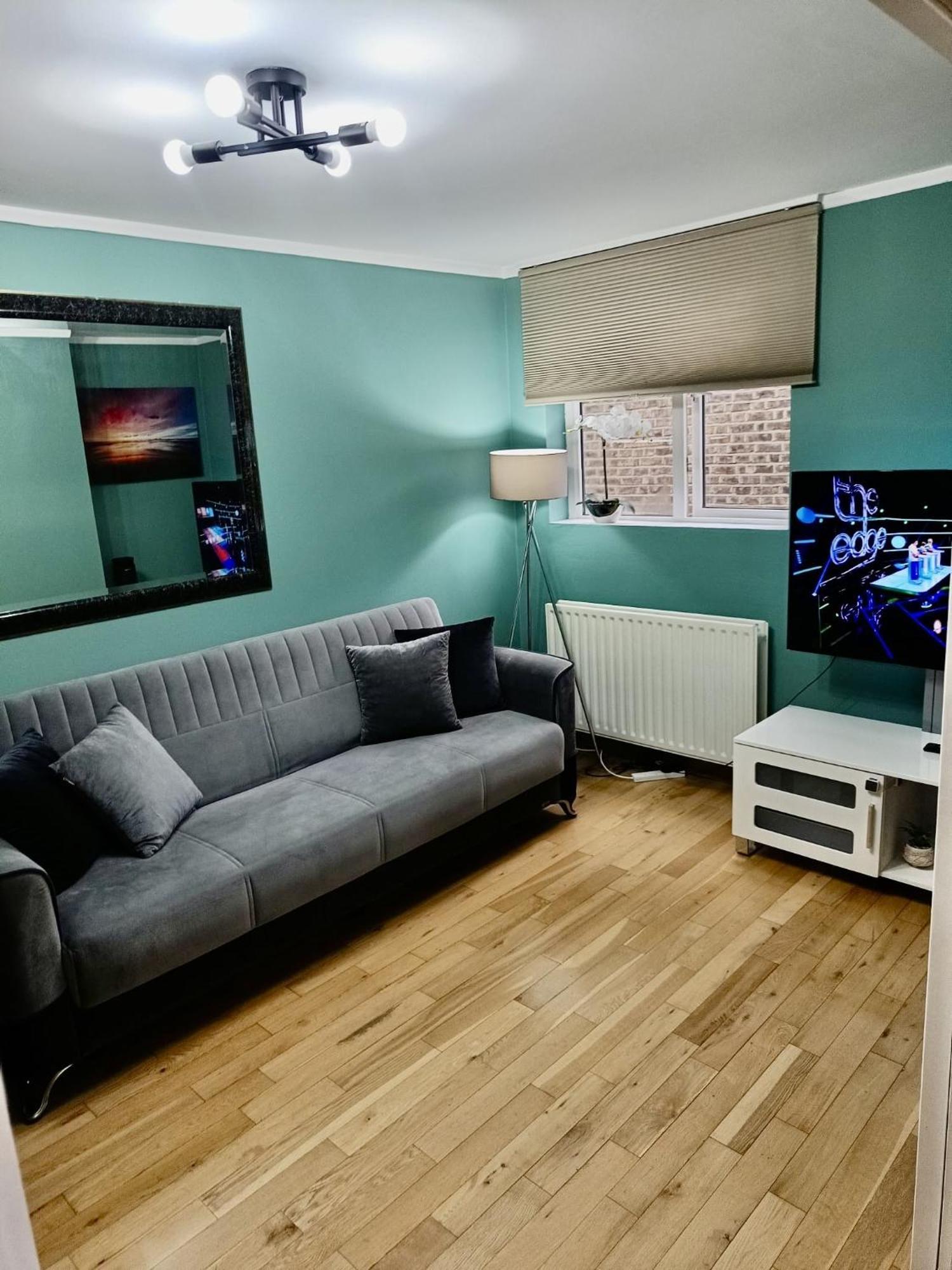 Deluxe Apartment - 1 Min Away From Camden Market And Station London Exterior foto